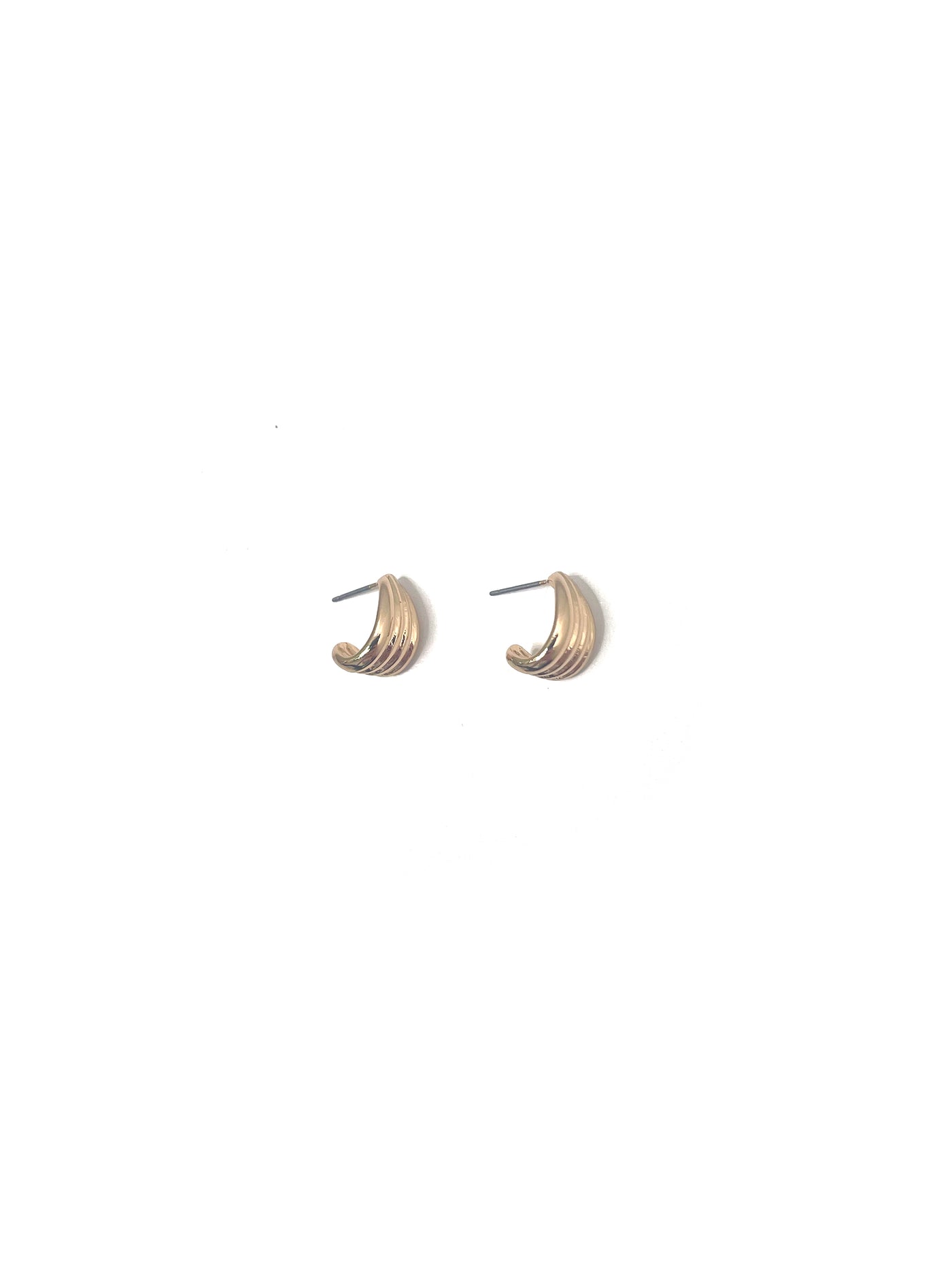 Gilded Scoop Earring